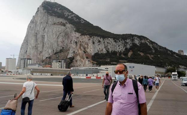 Conquering the Rock and their trauma: veterans take part in a gruelling relay run