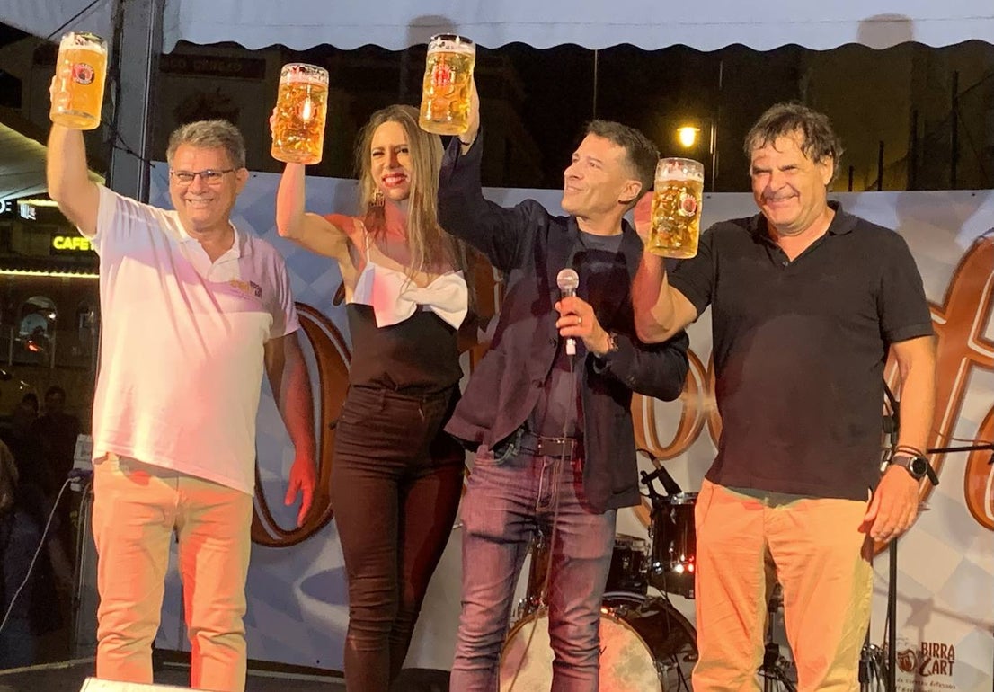 More than 500 people attended the first night of the Oktoberfest event in Torrox.
