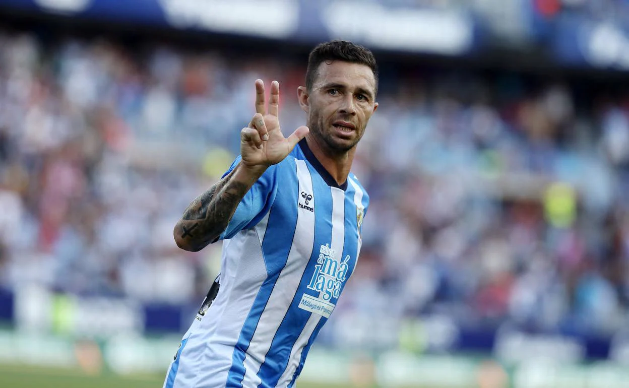 Rubén Castro celebrates scoring his goal. 