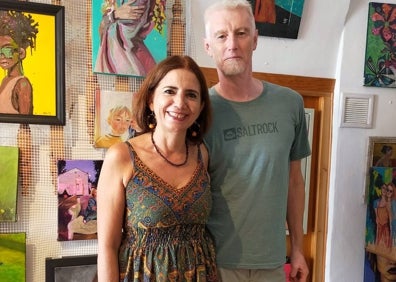 Imagen secundaria 1 - Caszi B, Maribel Martín and Brendan Taylor, Anne Barbara Lenzin's totem poles and bugs 