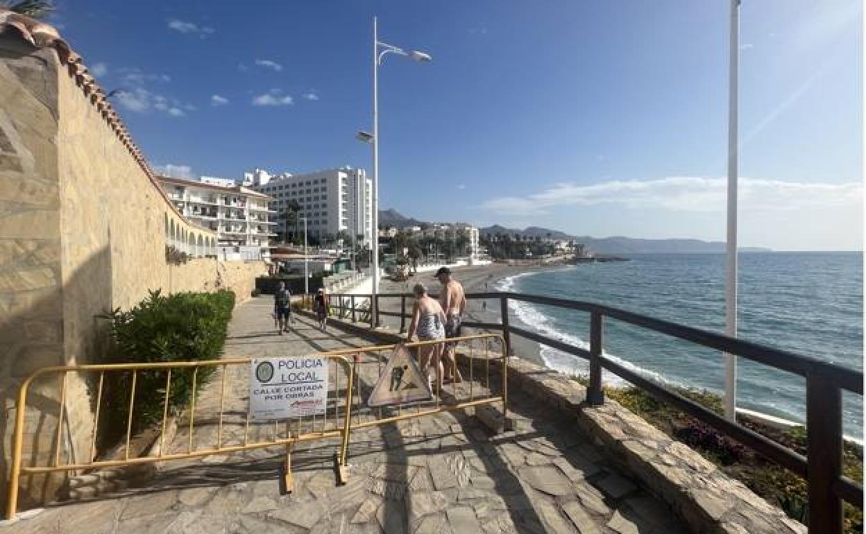 La Torrecilla promenade in Nerja 