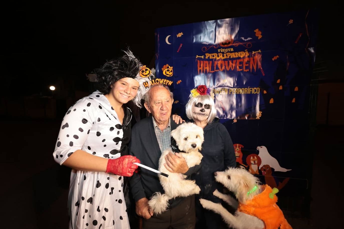 Halloween with pets in Guadalmar.