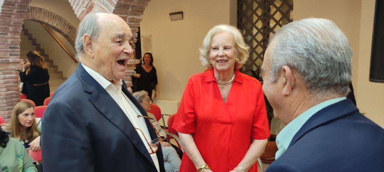 Count Rudi and his wife, Princess Maria Luisa of Prussia, during the presentation of the book. 