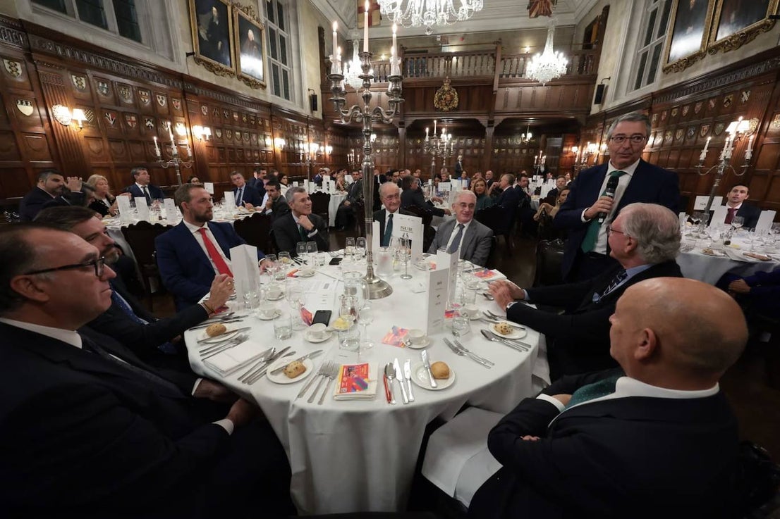 Authorities and travel professionals in London for the WTM got together at the annual SUR dinner last night