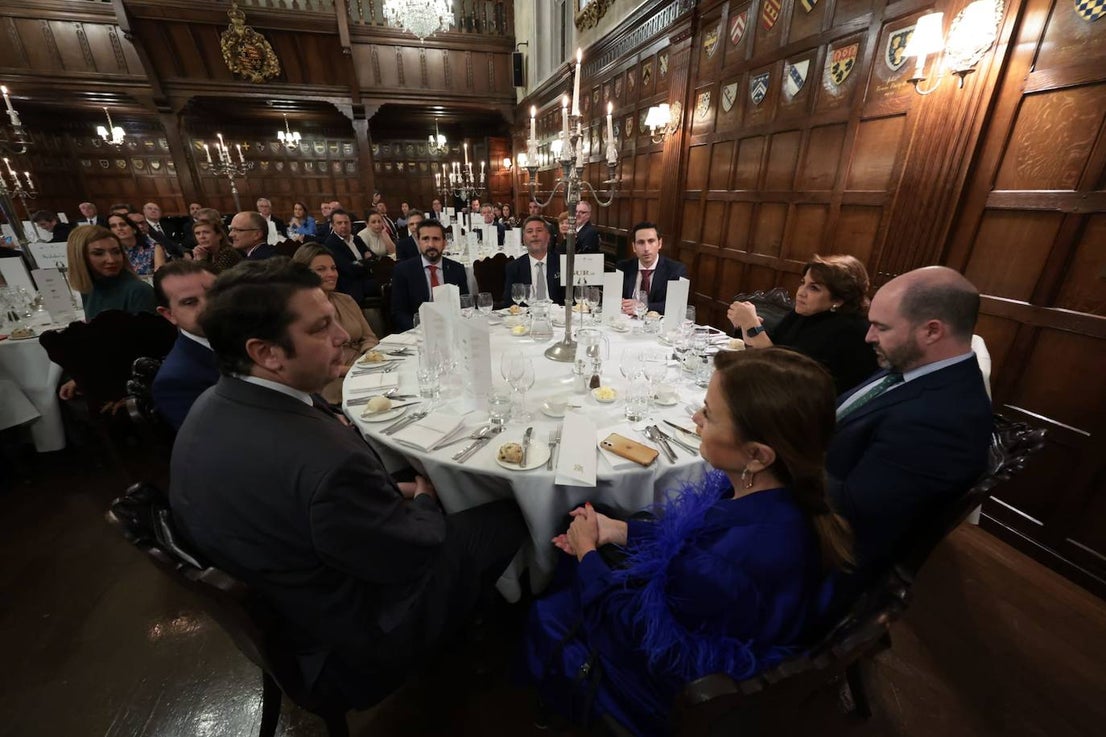 Authorities and travel professionals in London for the WTM got together at the annual SUR dinner last night