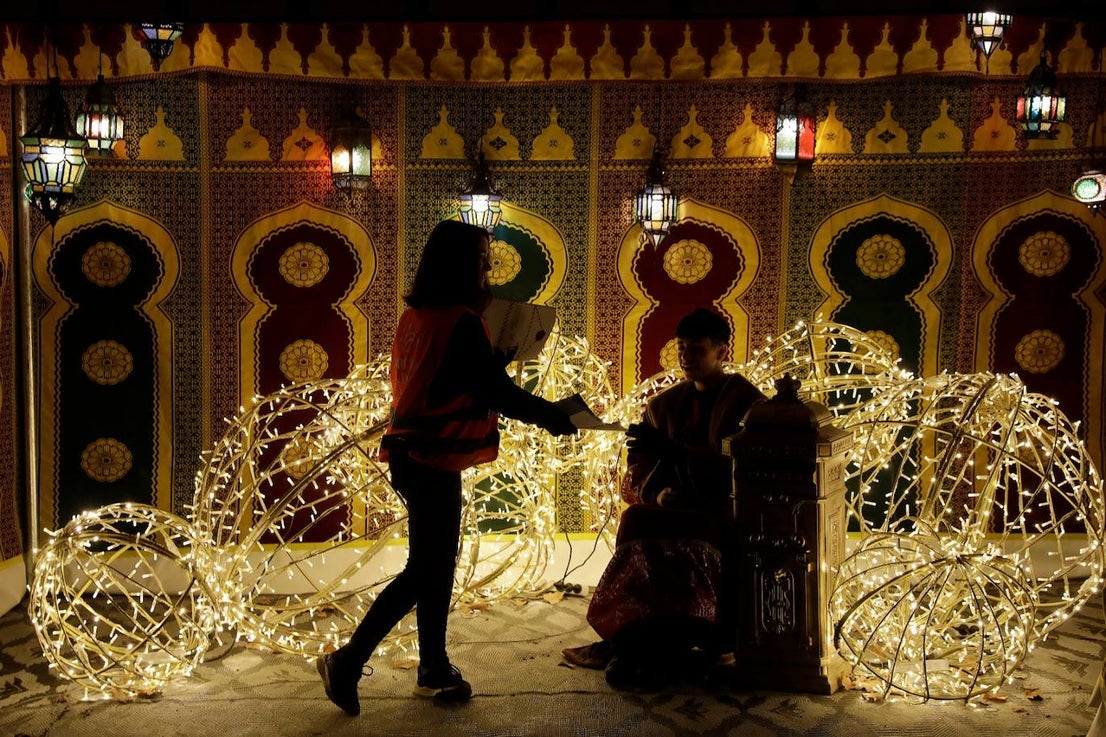 The Journey of the Star from the East, the new festive spectacular at Malaga's La Concepción botanical garden, can be visited until 8 January 2023. 