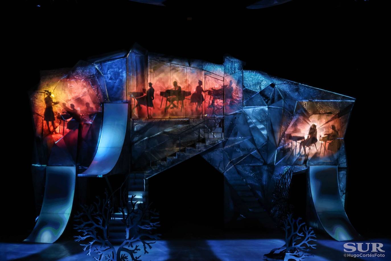 The show runs until 18 December at the city's Martín Carpena arena.