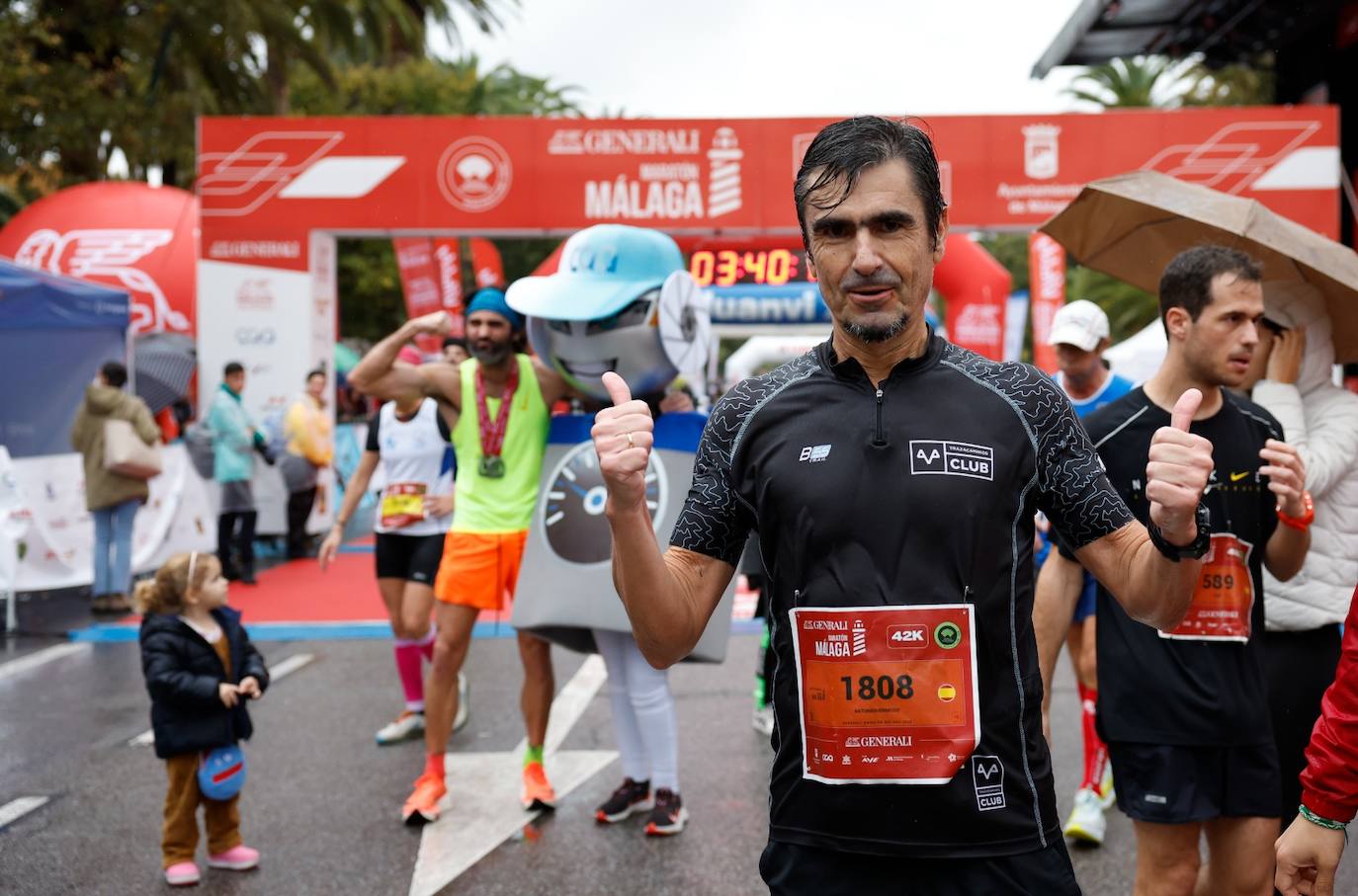 Runners in the Generali Malaga Marathon race on Sunday, 11 December 2022