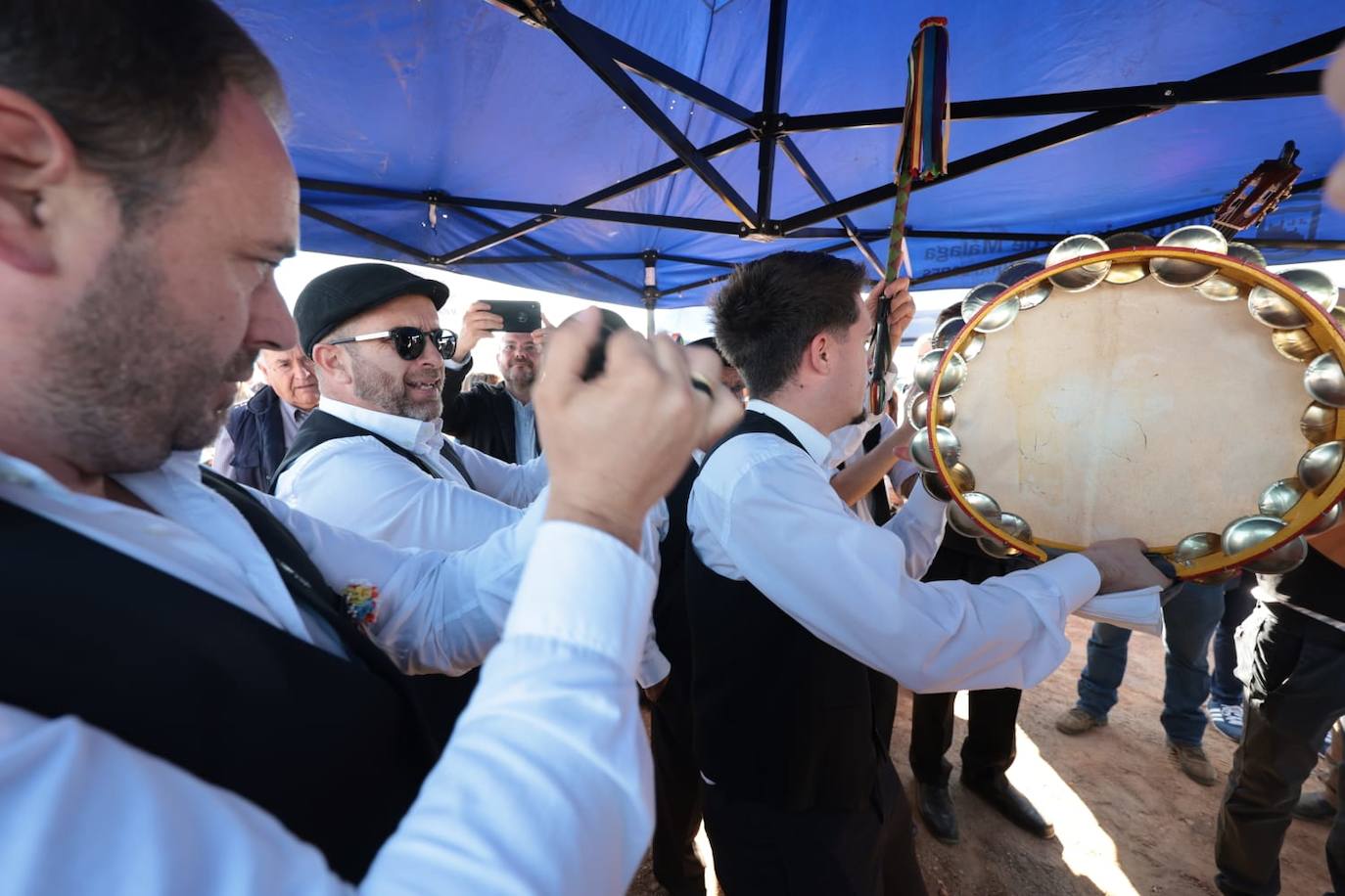 A total of 25 'pandas' (groups) participated 