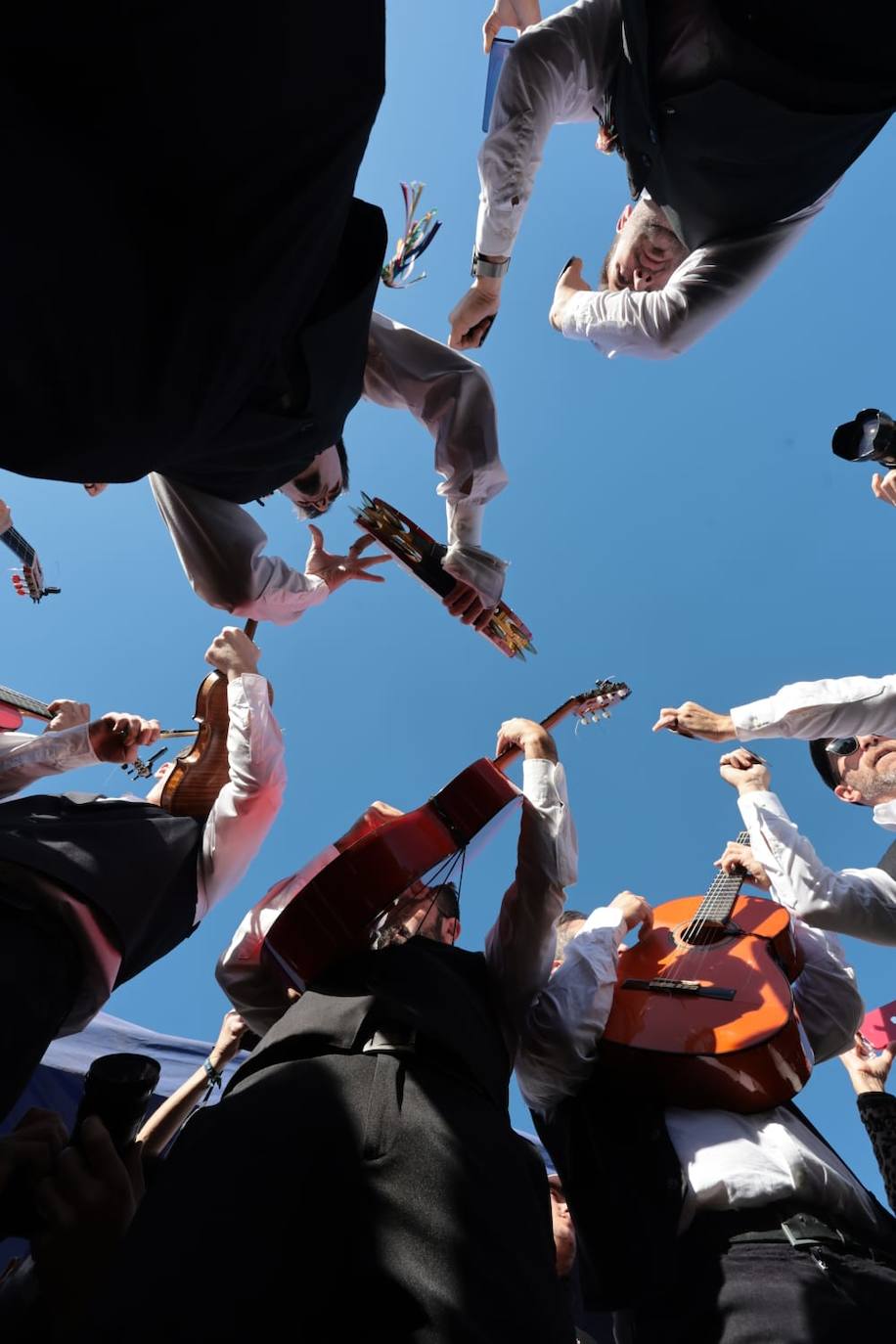 A total of 25 'pandas' (groups) participated