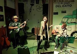 Aki Riihimaki, Dana Andrews and Gianni Piras.