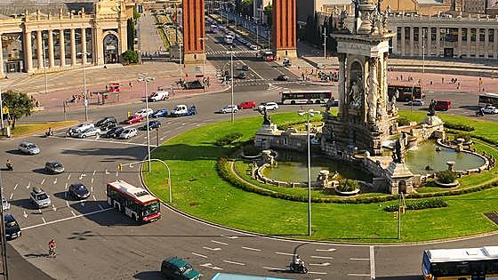 DGT issues reminder about the correct way to use roundabouts in Spain