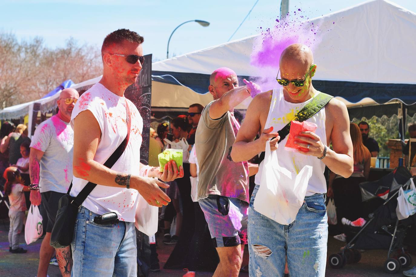 Benalmádena is filled with colour to celebrate Holi, in pictures