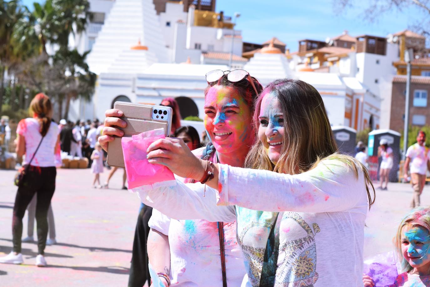 Benalmádena is filled with colour to celebrate Holi, in pictures