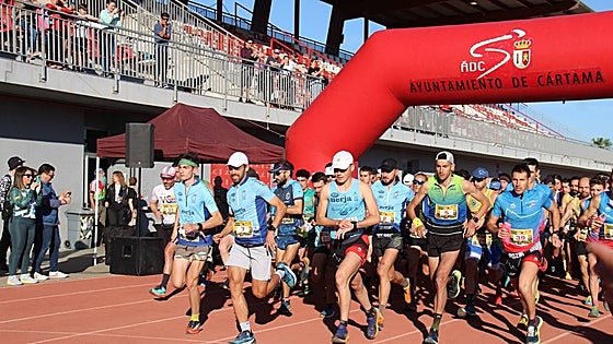 More than 400 runners take part in 26-kilometre trail race in honour of ‘Super Paco’