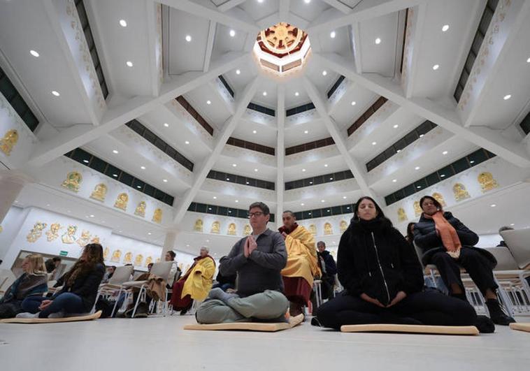 Buddhist meditation: a day at the Kadampa temple