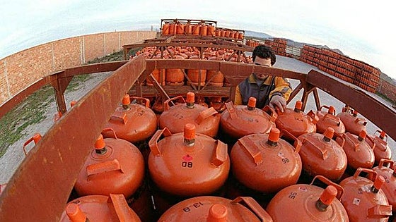 Price of regular butane gas bottle to drop in Spain from Tuesday