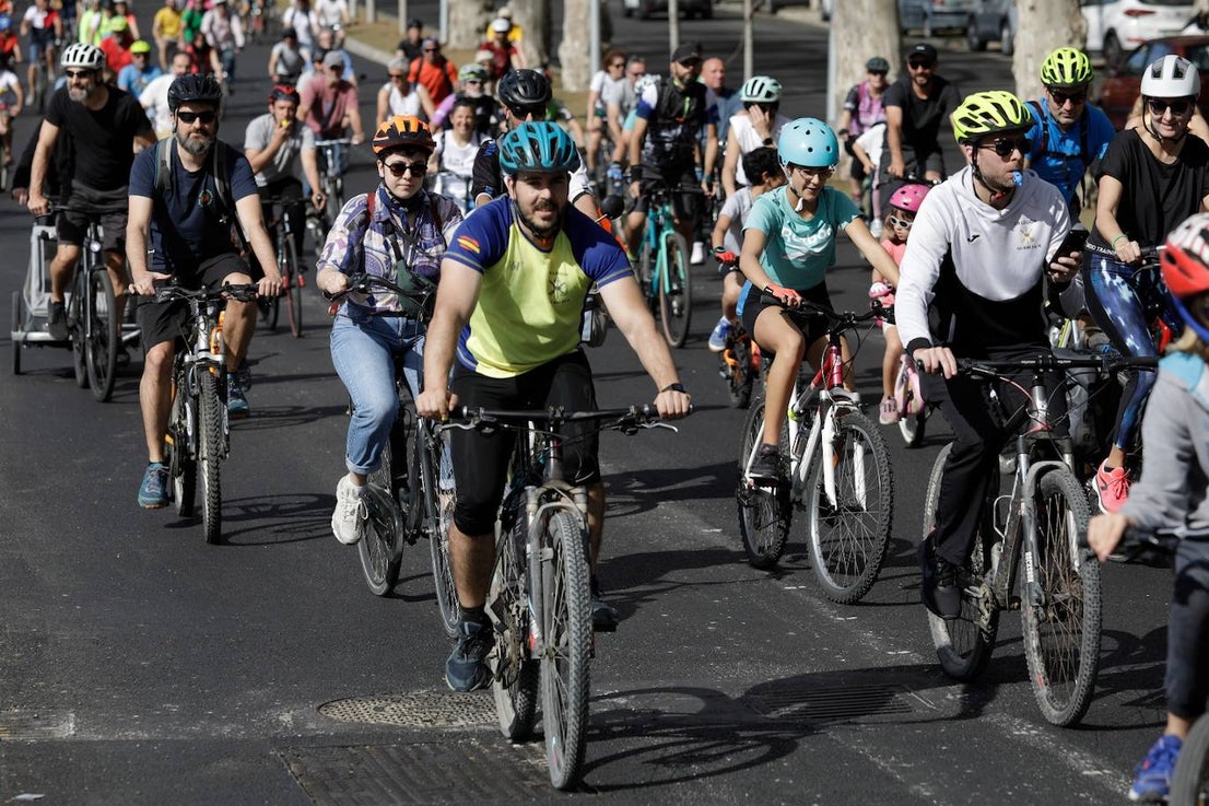 Photo gallery: demonstration to demand more cycle lanes in Malaga