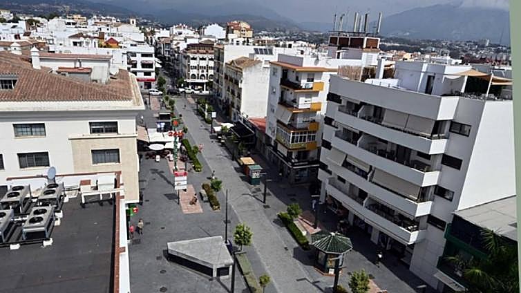 San Pedro Alcántara has a woman's name