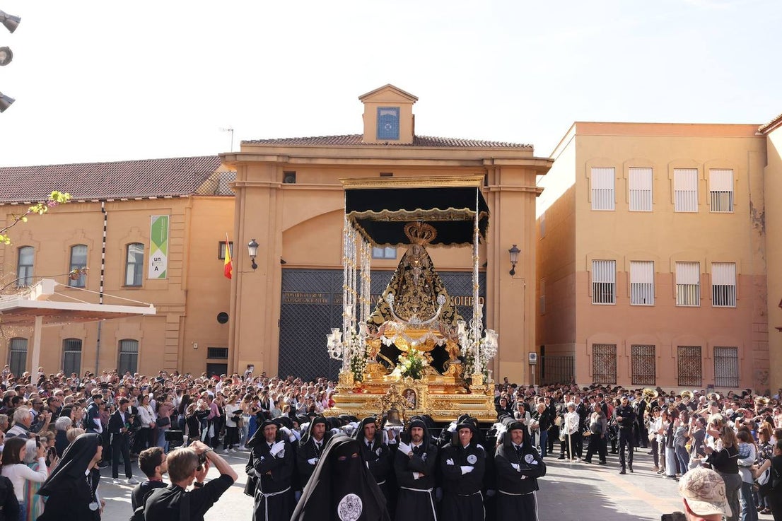 Holy Monday processions in the heart of Malaga, in pictures
