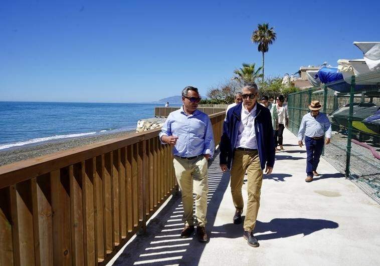 The new section of Malaga's coastal path connects Rincón de la Victoria and Vélez-Málaga.