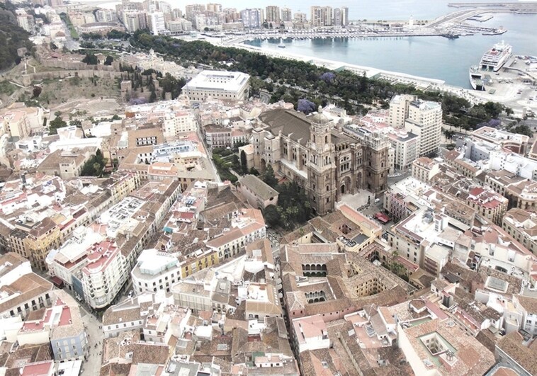 Three-quarters of Malaga cathedral&#039;s 17.5 million euro new roof budget is already in place