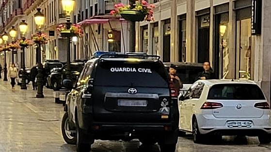 Police deploy large anti-drug trafficking operation in Malaga’s famous Calle Larios shopping street