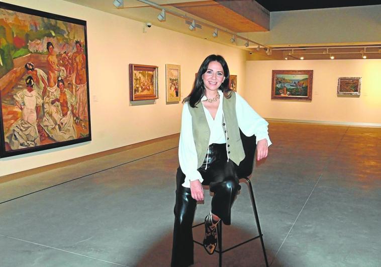 Lorena Codes, in the Mirador del Carmen gallery with works from the Carmen Thyssen-Bornemisza Collection.