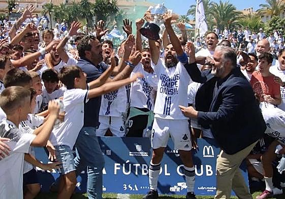 Marbella CF won the league and secured promotion this Sunday afternoon.