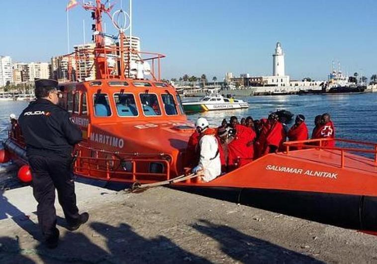 Seventeen migrants rescued from boat 34 miles southeast of Malaga