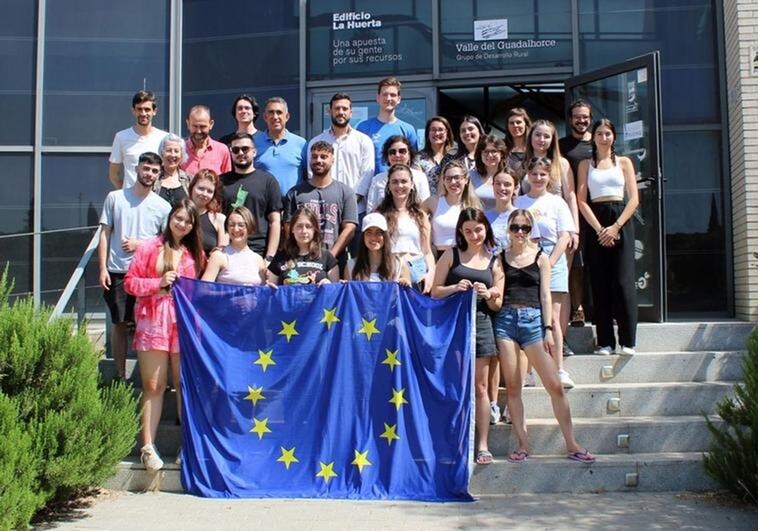 Students from five European countries are participating in the initiative.