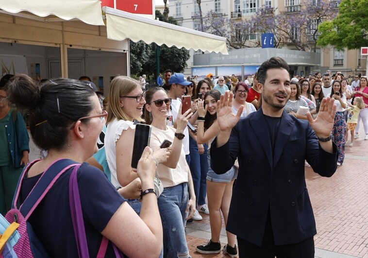 Local author Javier Castillo, who penned the Netflix blockbuster The Snow Queen, was one of the stars of the Malaga book fair.