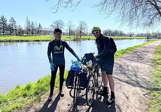 Ian Parr and Ian Magill on one of the stages of their journey.