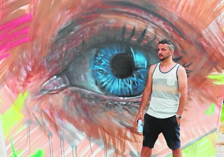 Graffiti artist has his eye on Casares