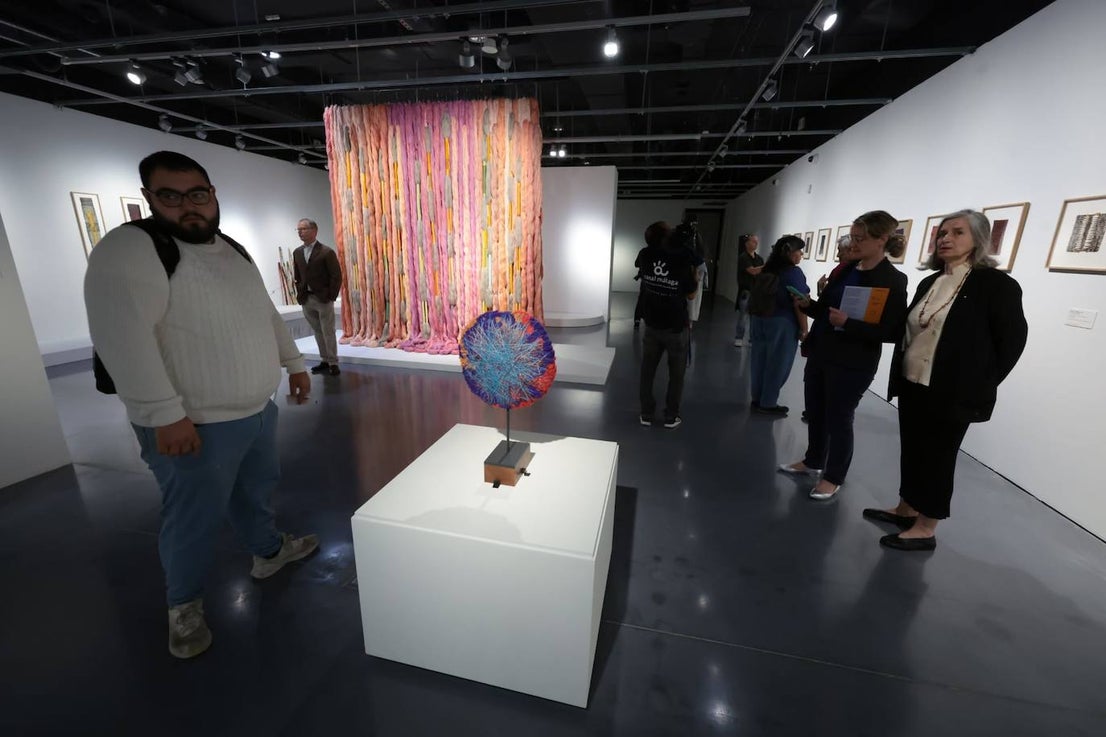 Travelling Threads at the Pompidou