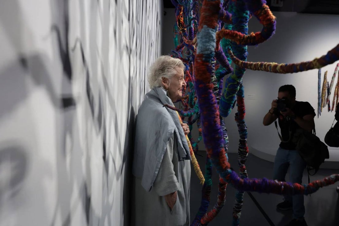 Travelling Threads at the Pompidou