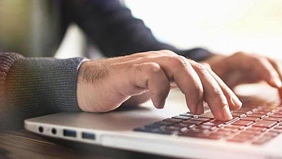 Spanish government launches new 240-euro internet subsidy: all you need to know and how to apply