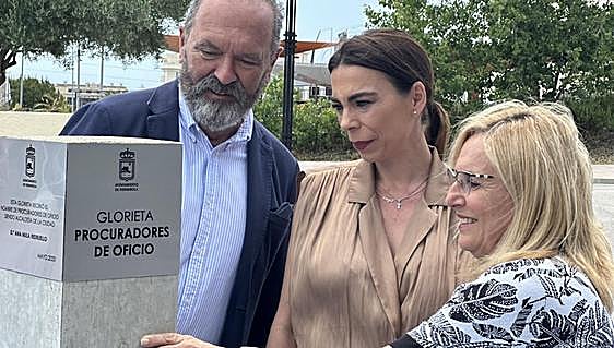 Fuengirola dedicates roundabout to legal professionals