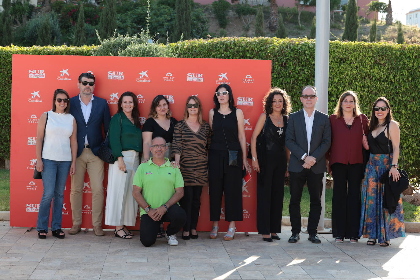 SUR in English celebrates international business