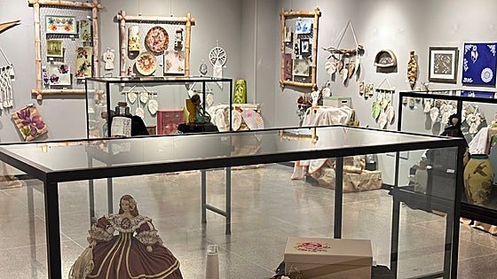Fuengirola museum hosts collective art and restoration exhibition