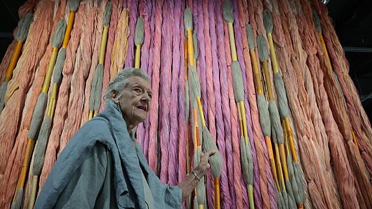 Travelling Threads arrive at the Pompidou in Malaga