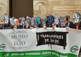 Workers protest outside the Picasso Museum