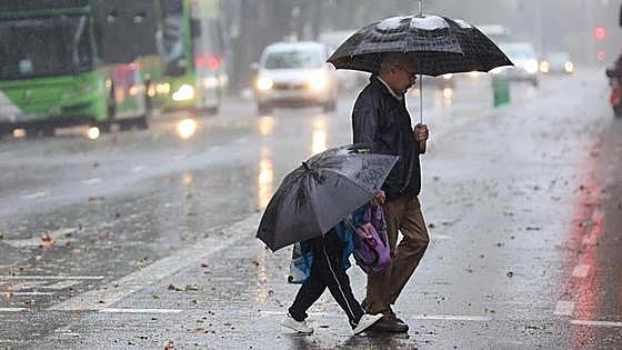 Aemet issues yellow weather alerts across most of Spain today