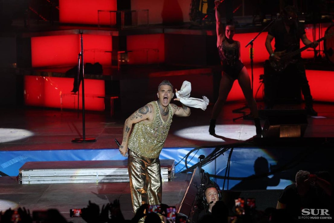 In pictures: Robbie Williams crowned 'king' at Marenostrum Fuengirola