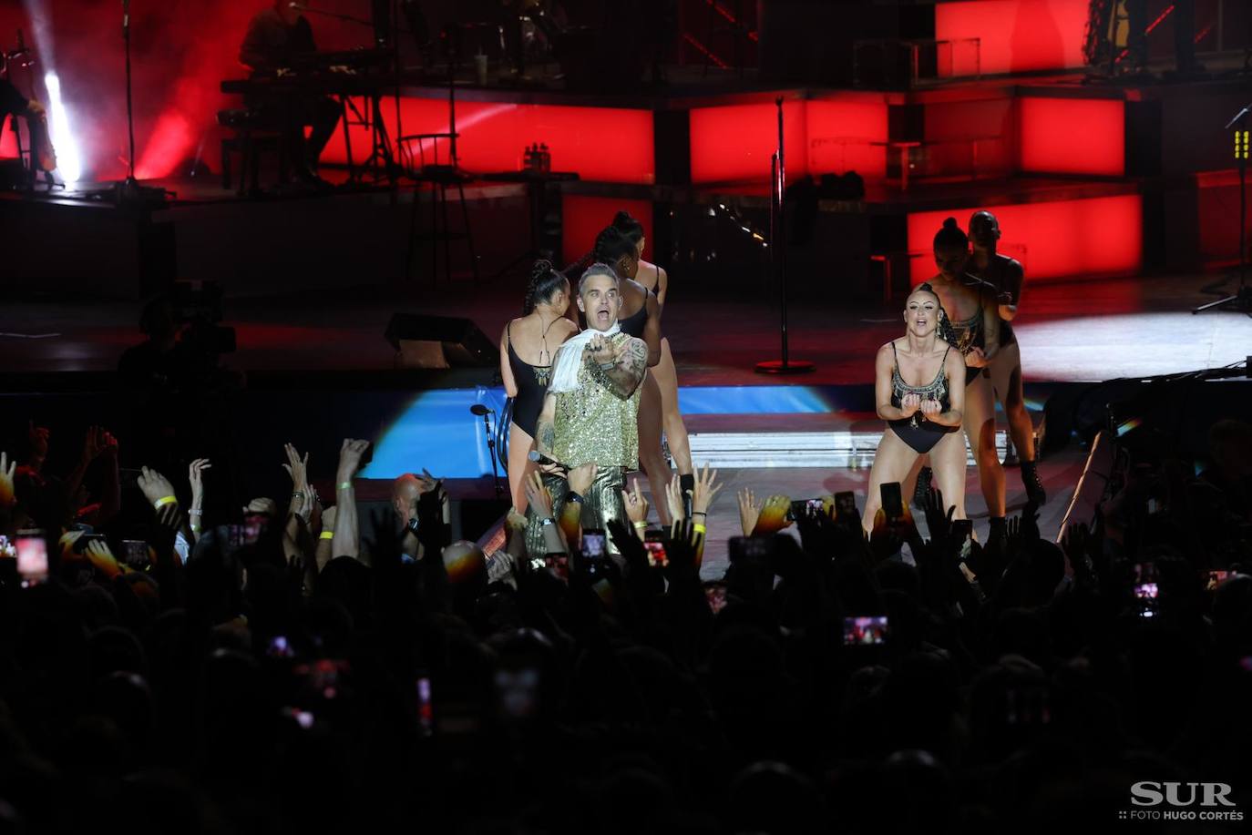In pictures: Robbie Williams crowned 'king' at Marenostrum Fuengirola