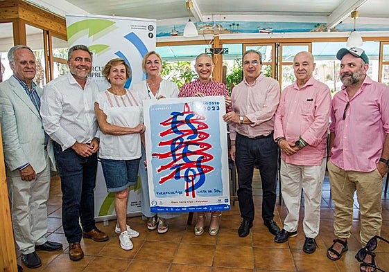 Members of the town hall, the CET and Sabor a Málaga announce the contest.