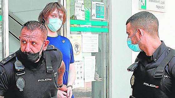 The serial cybercriminal who hacked Biden and Obama from Estepona