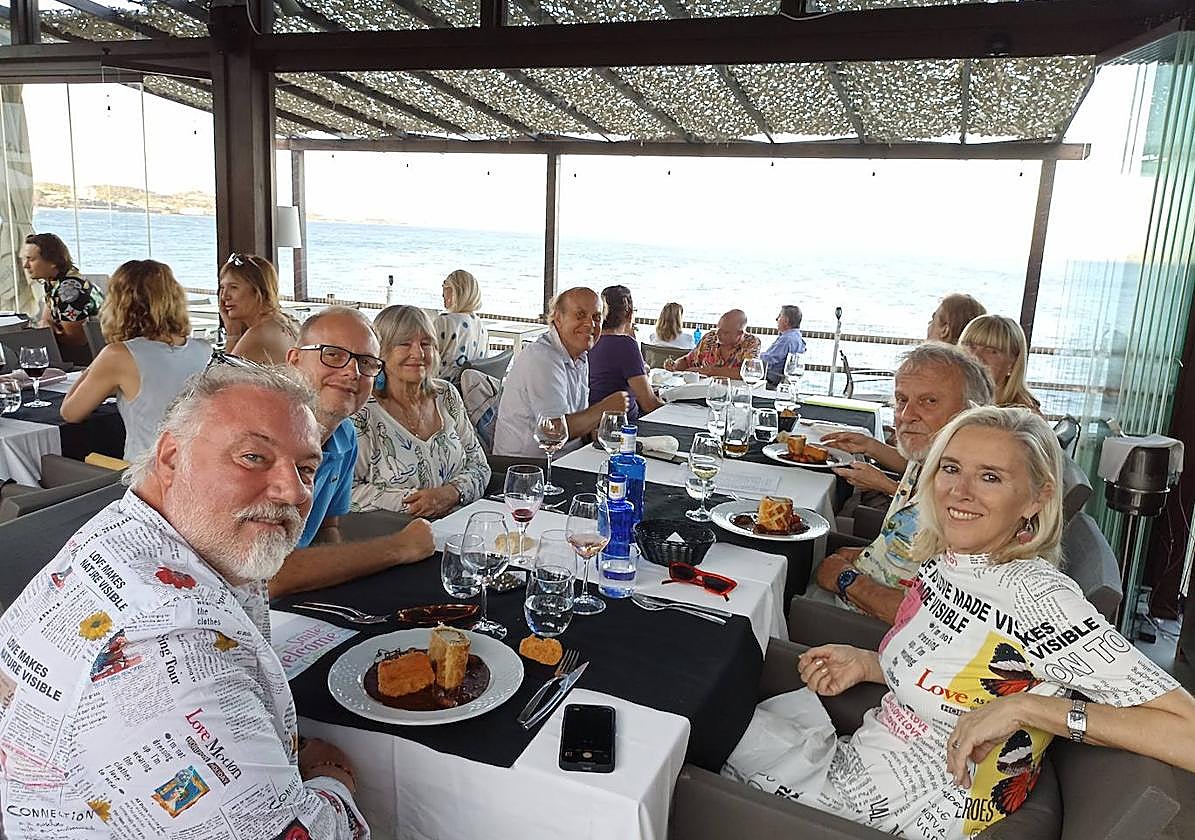 Press Club members at the summer party in La Cala.