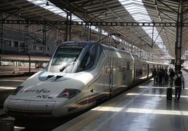 Strikes at Renfe and Adif threaten train travel at the start of the high tourist season in Malaga