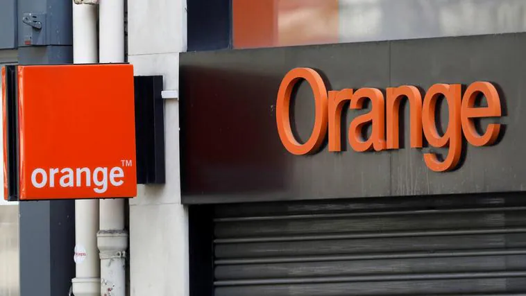 Brussels fears Orange and MásMóvil merger could lead to 'large price hikes'